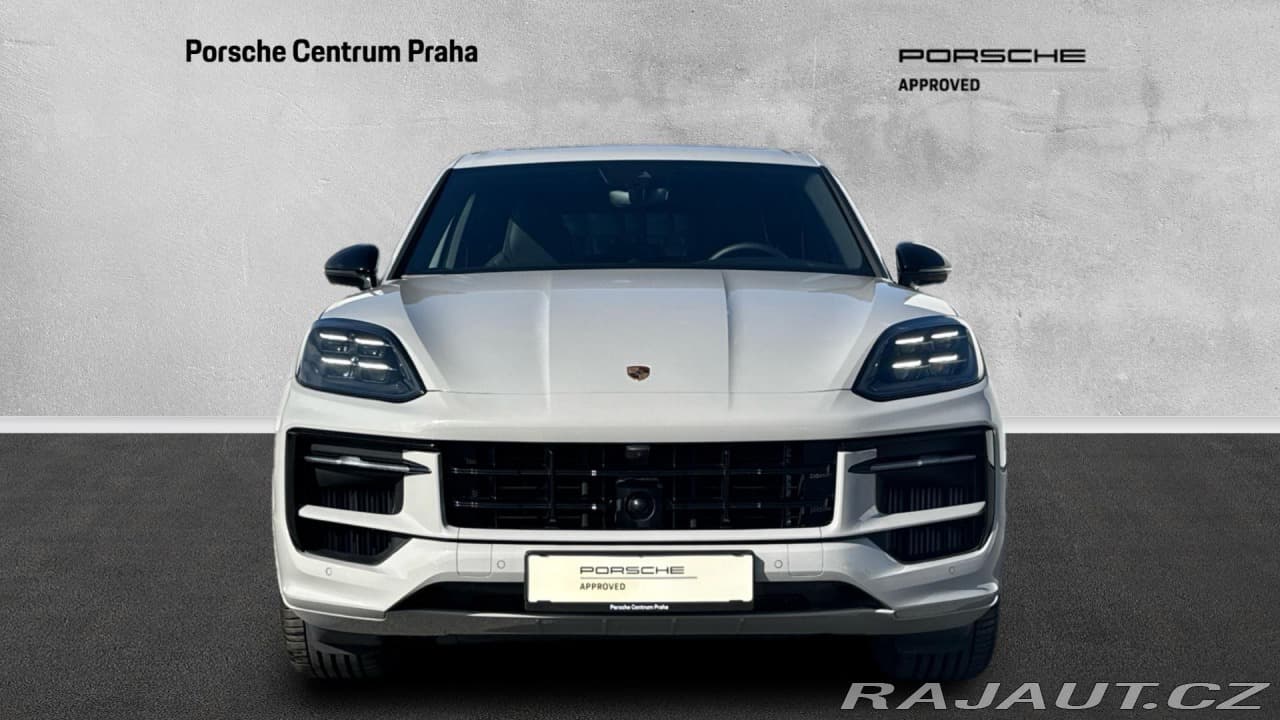 2025 Porsche Cayenne - 2