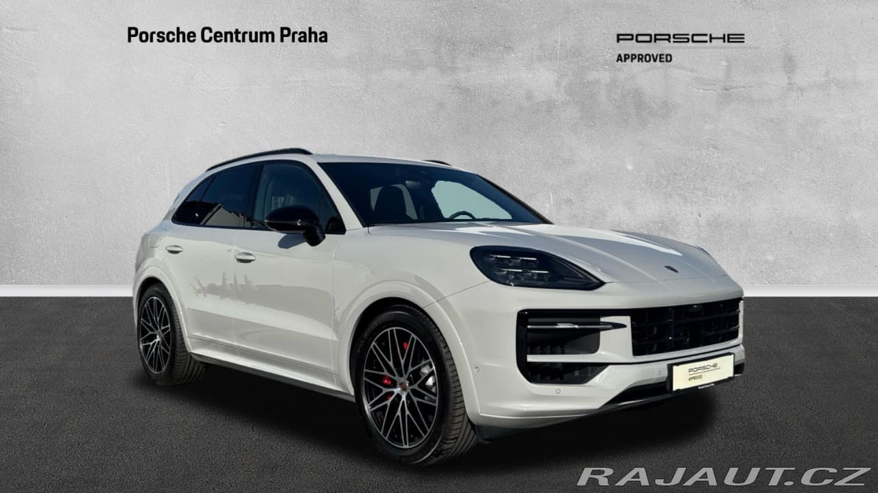 2025 Porsche Cayenne - 4