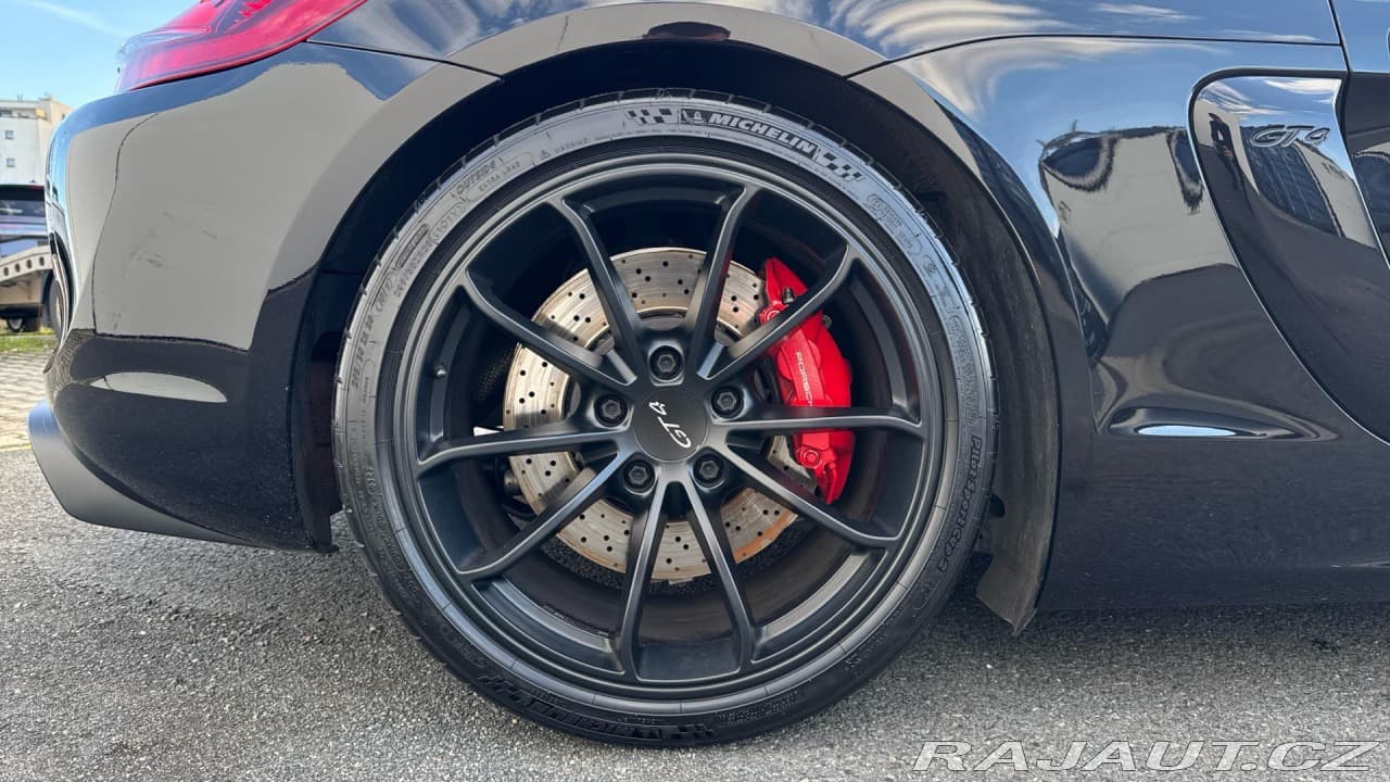 2016 Porsche Cayman - 11