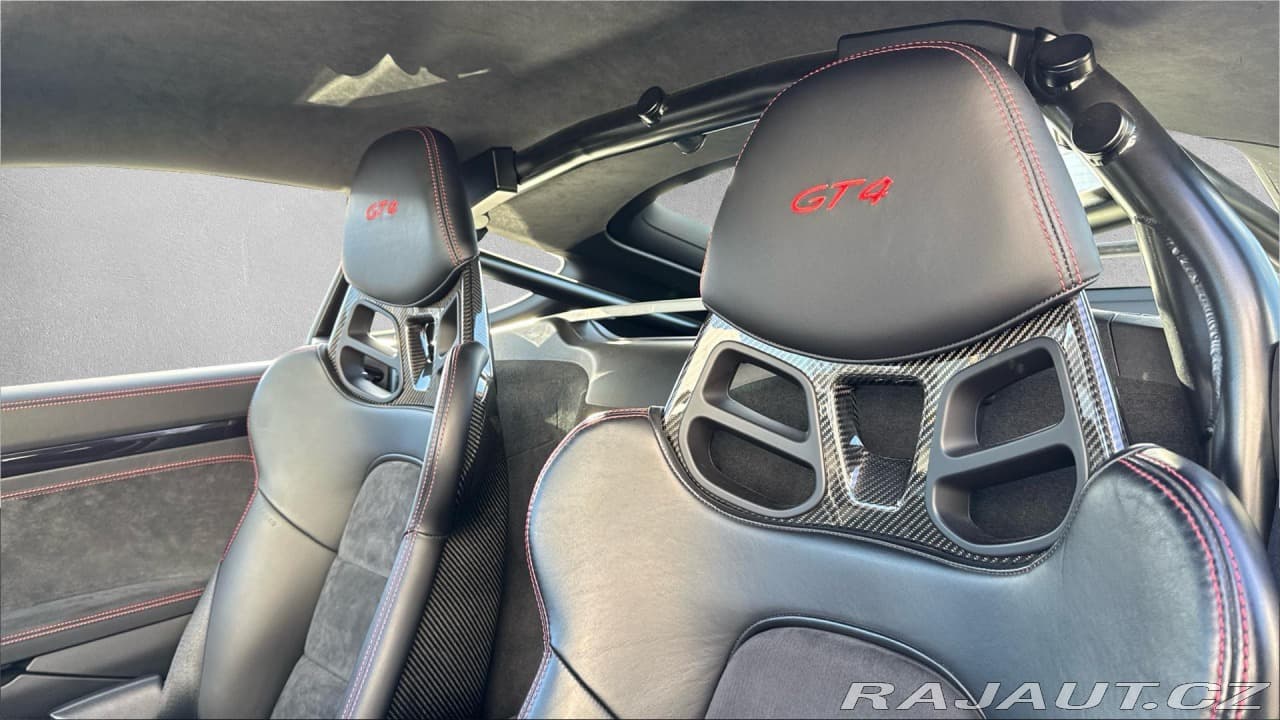 2016 Porsche Cayman - 16