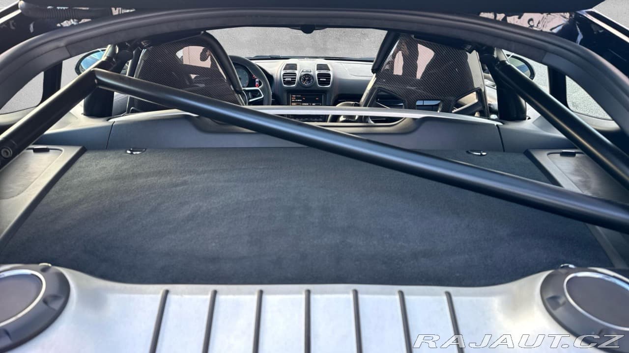 2016 Porsche Cayman - 18