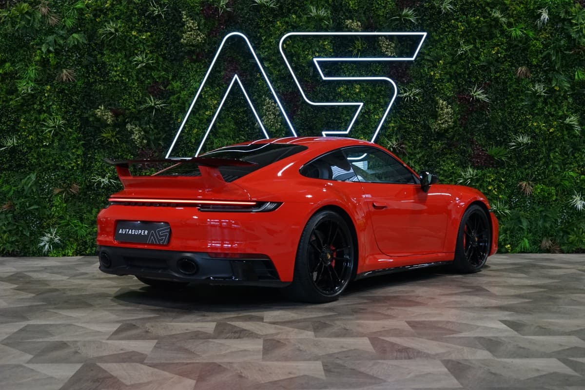 2022 Porsche 911 - 5