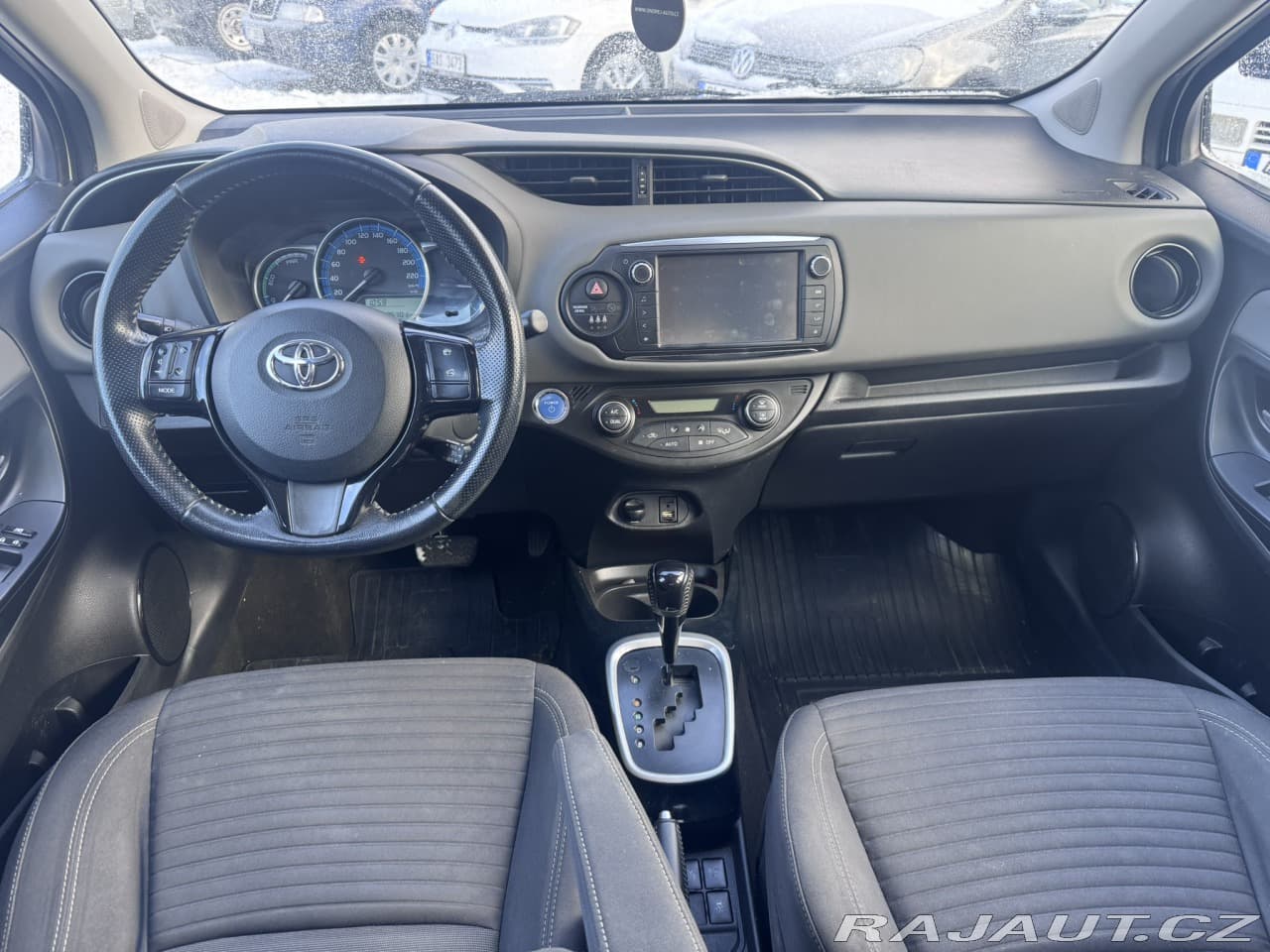 2016 Toyota Yaris - 15