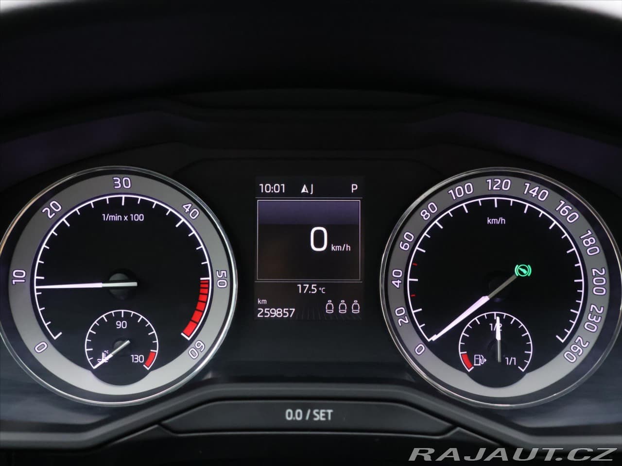 2017 Škoda SUPERB - 17