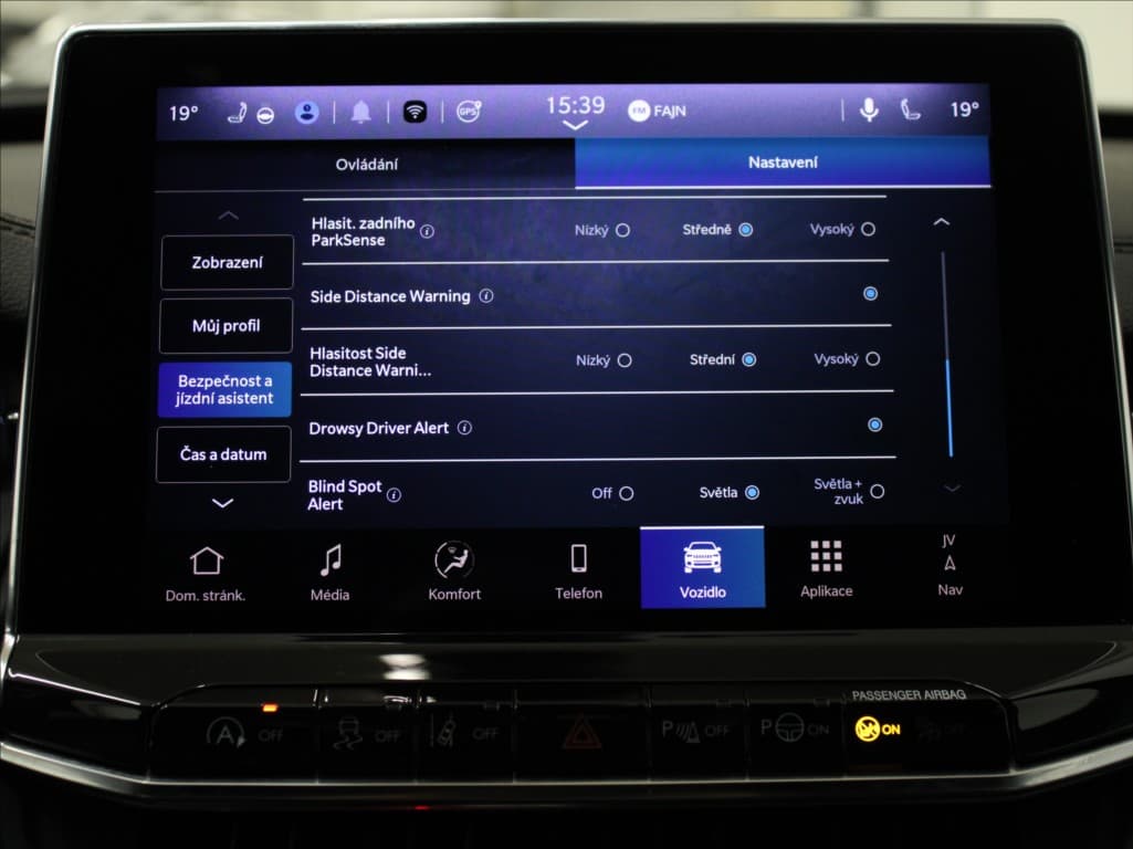 2021 Jeep Compass - 14