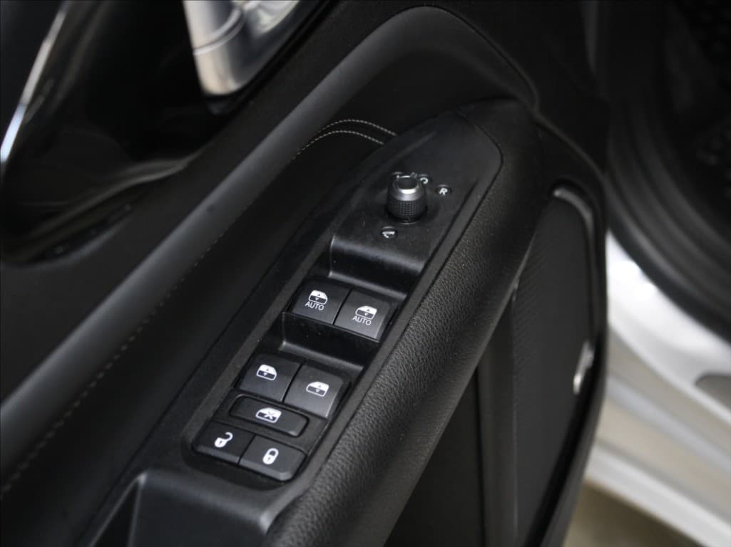 2021 Jeep Compass - 20