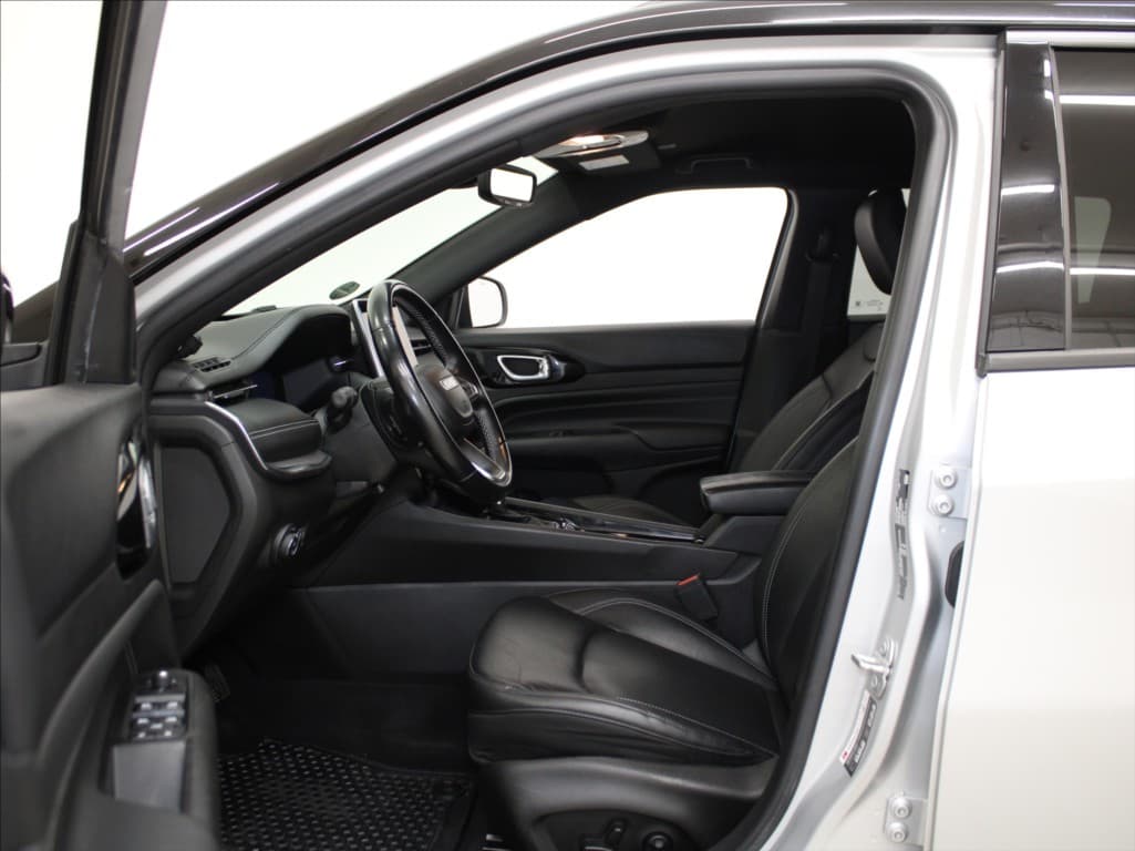 2021 Jeep Compass - 6