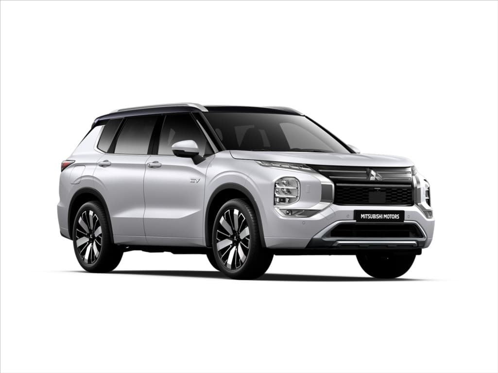 2025 Mitsubishi Outlander - 3