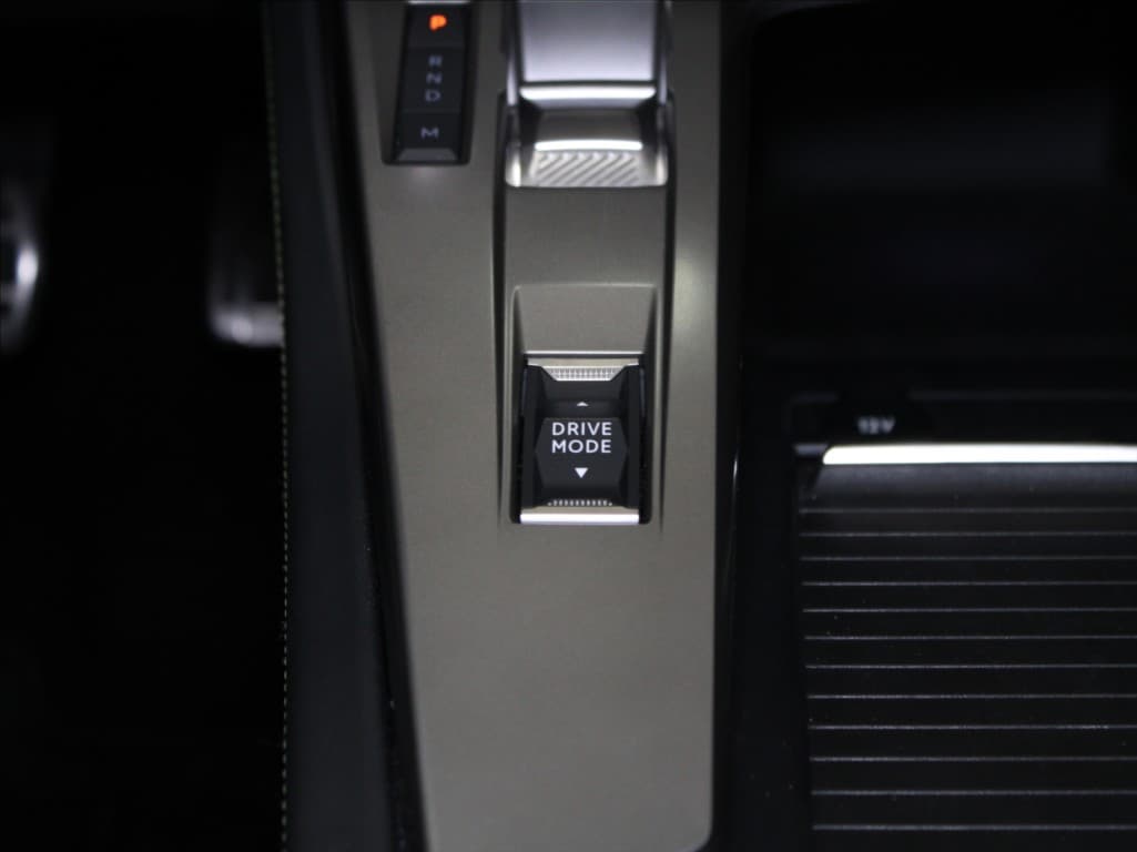 2024 Peugeot 308 - 17