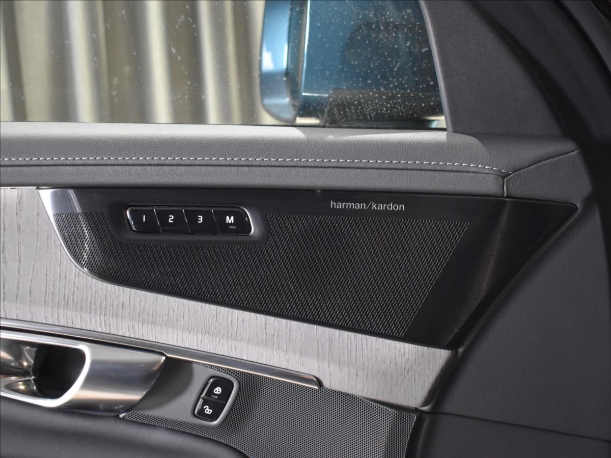 2025 Volvo Xc90 - 20