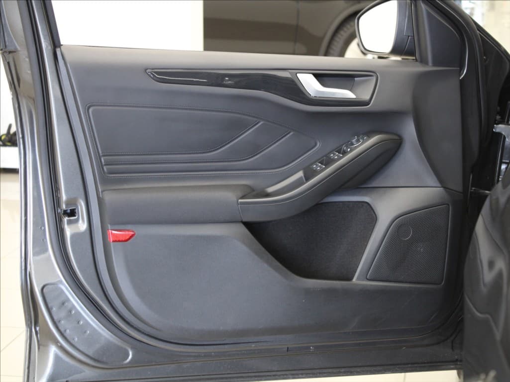 2023 Ford Focus - 16