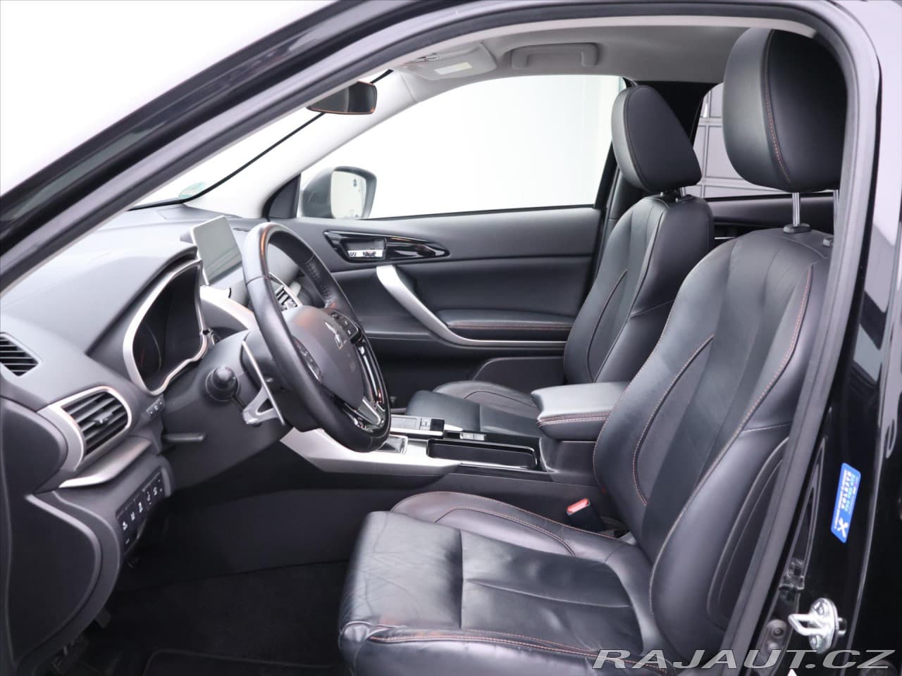 2019 Mitsubishi Eclipse - 10