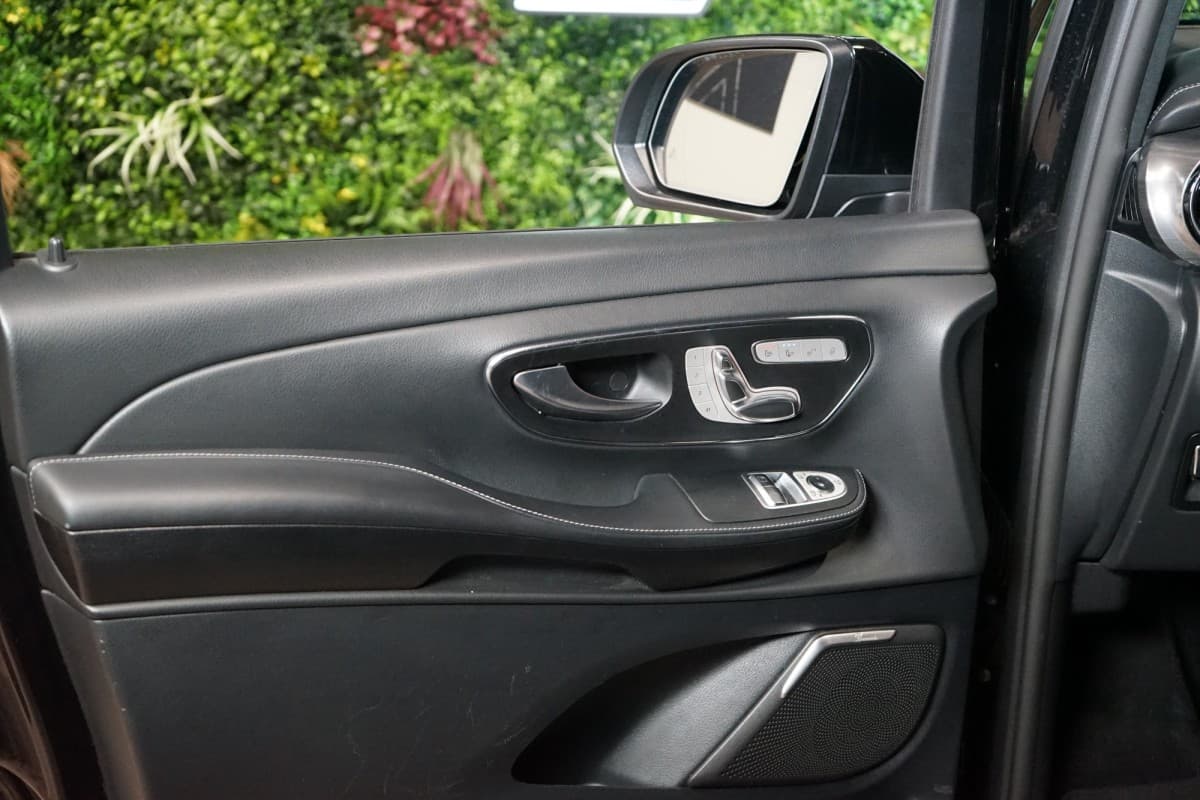 2022 Mercedes-Benz V-Class - 11