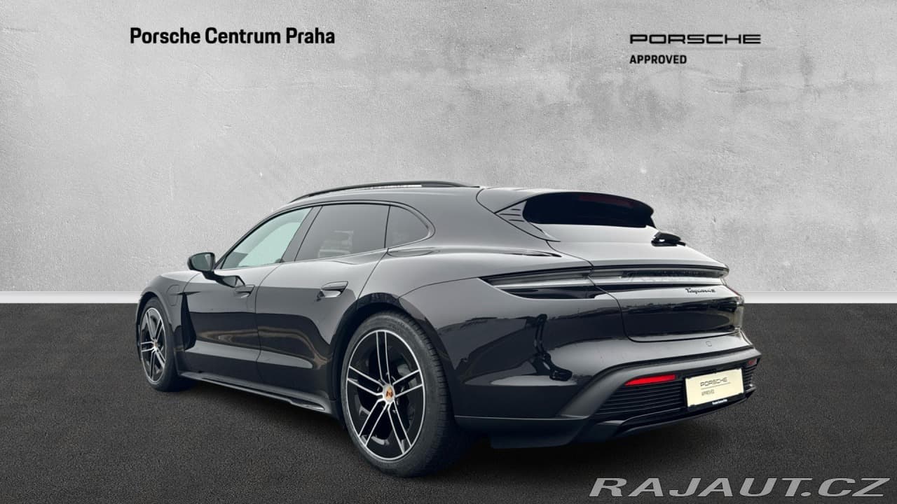 2025 Porsche Taycan - 9