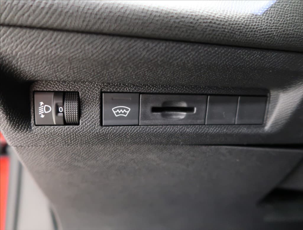 2024 Peugeot 308 - 15