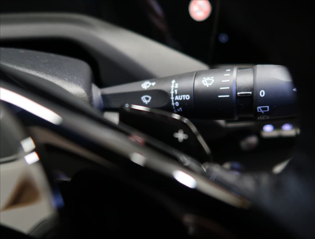 2024 Peugeot 308 - 19