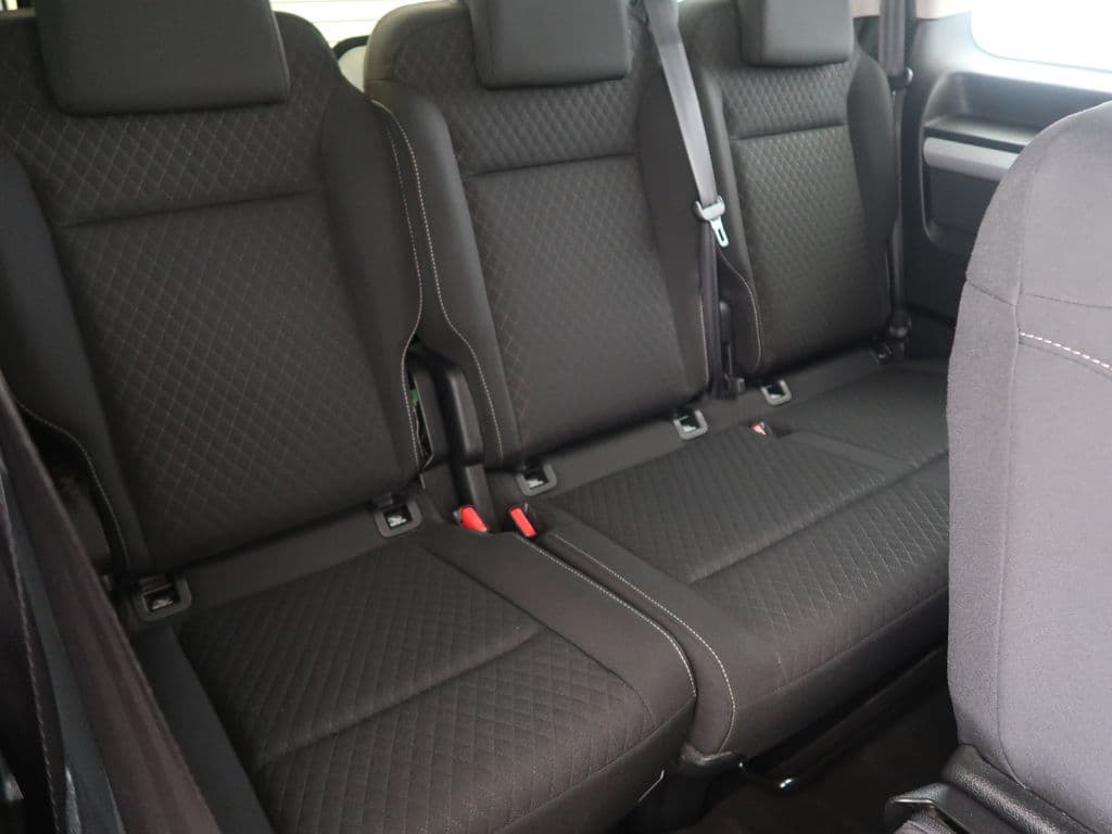 2021 Opel Zafira - 13