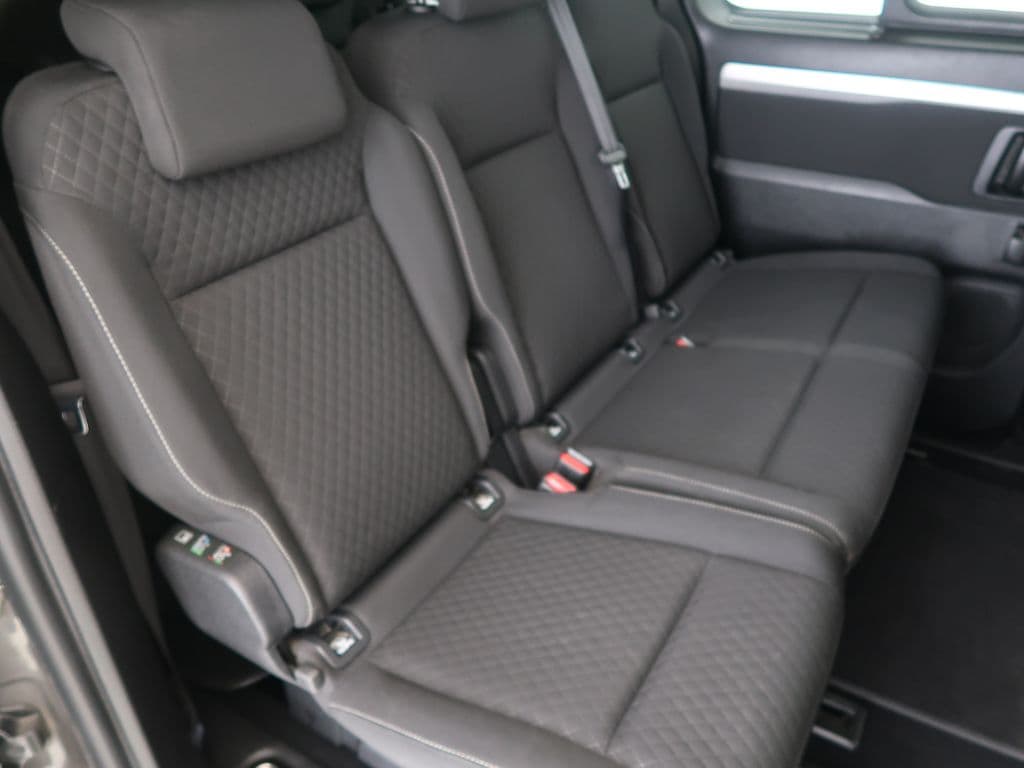 2021 Opel Zafira - 14