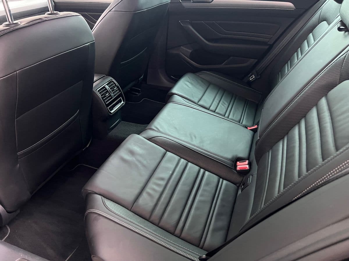 2022 Volkswagen Passat - 15