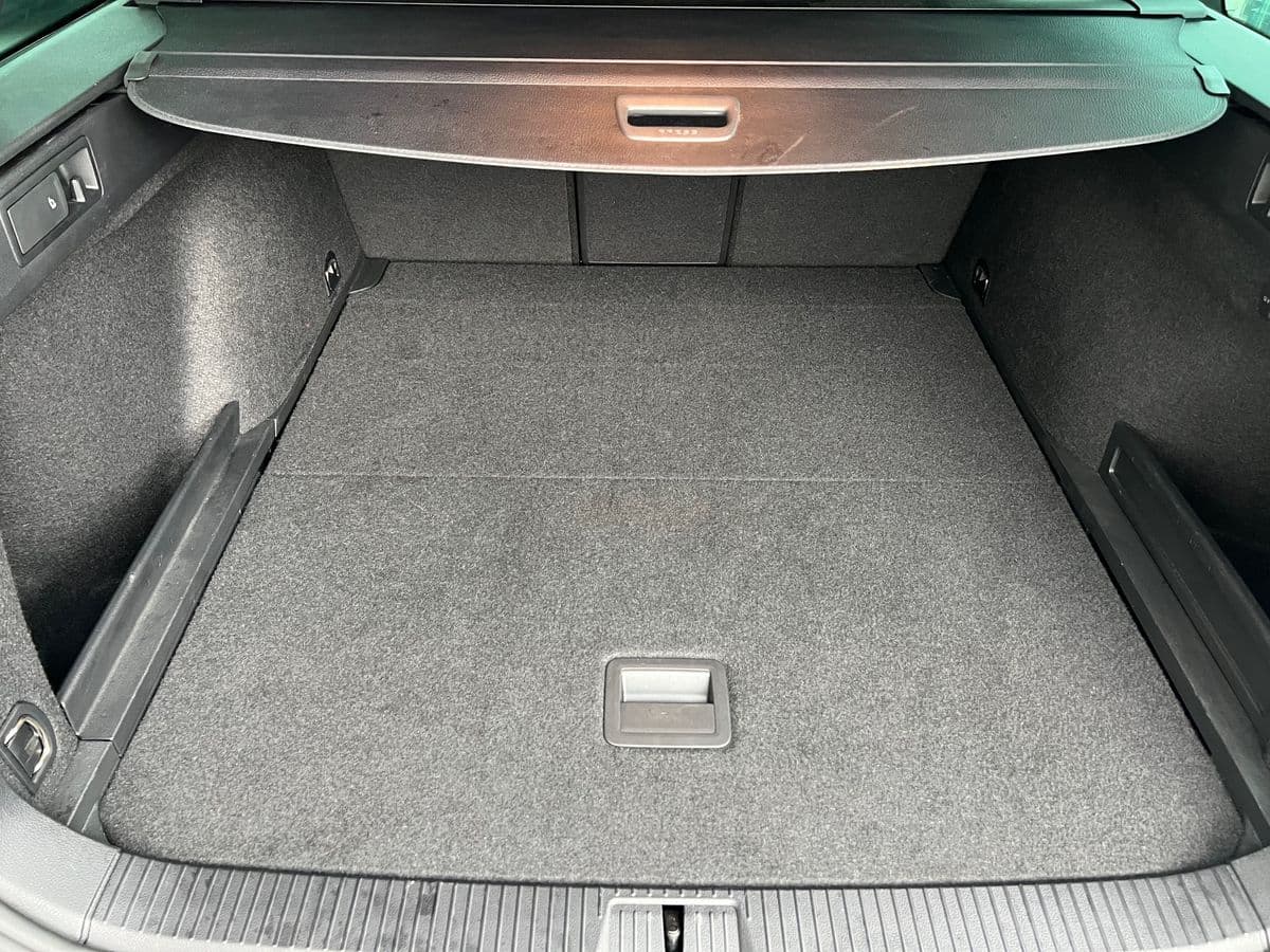 2022 Volkswagen Passat - 16