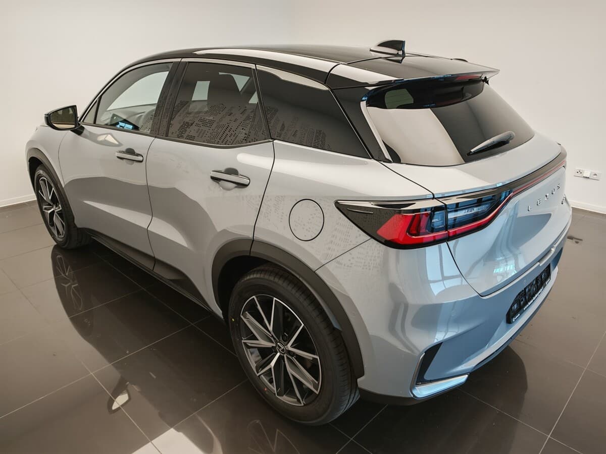 2025 Lexus Ostatní - 7