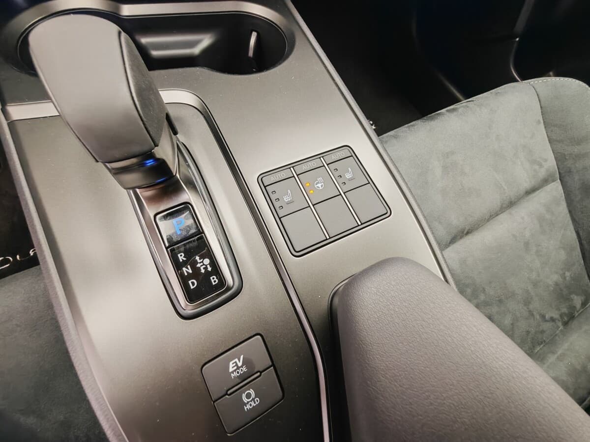 2024 Lexus Ostatní - 17