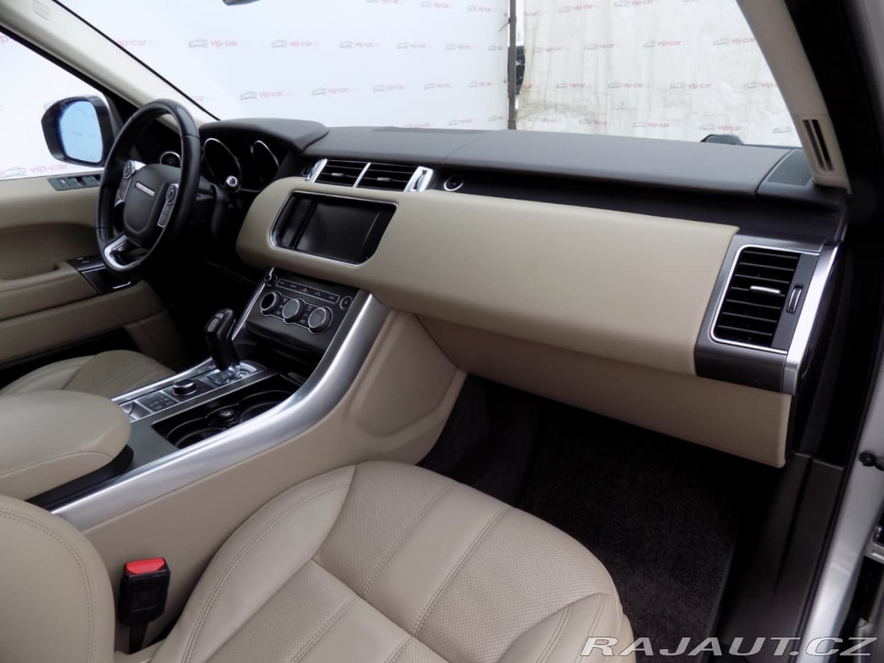 2016 Land Rover Range Rover Sport - 16