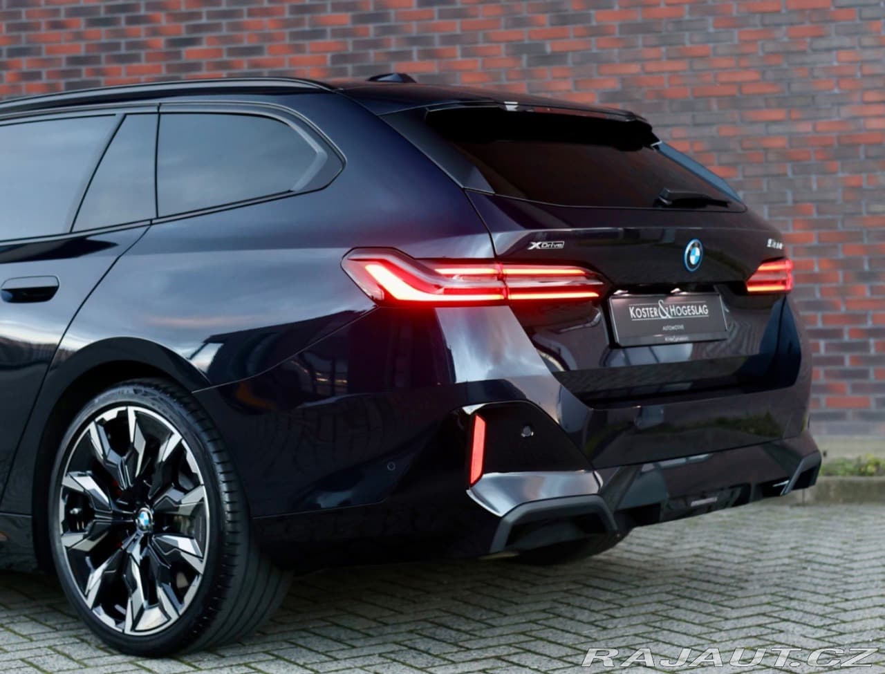 2025 BMW 5-Series - 18