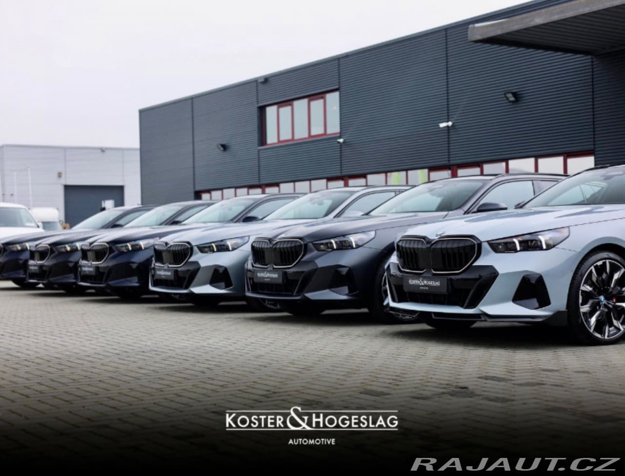 2025 BMW 5-Series - 8