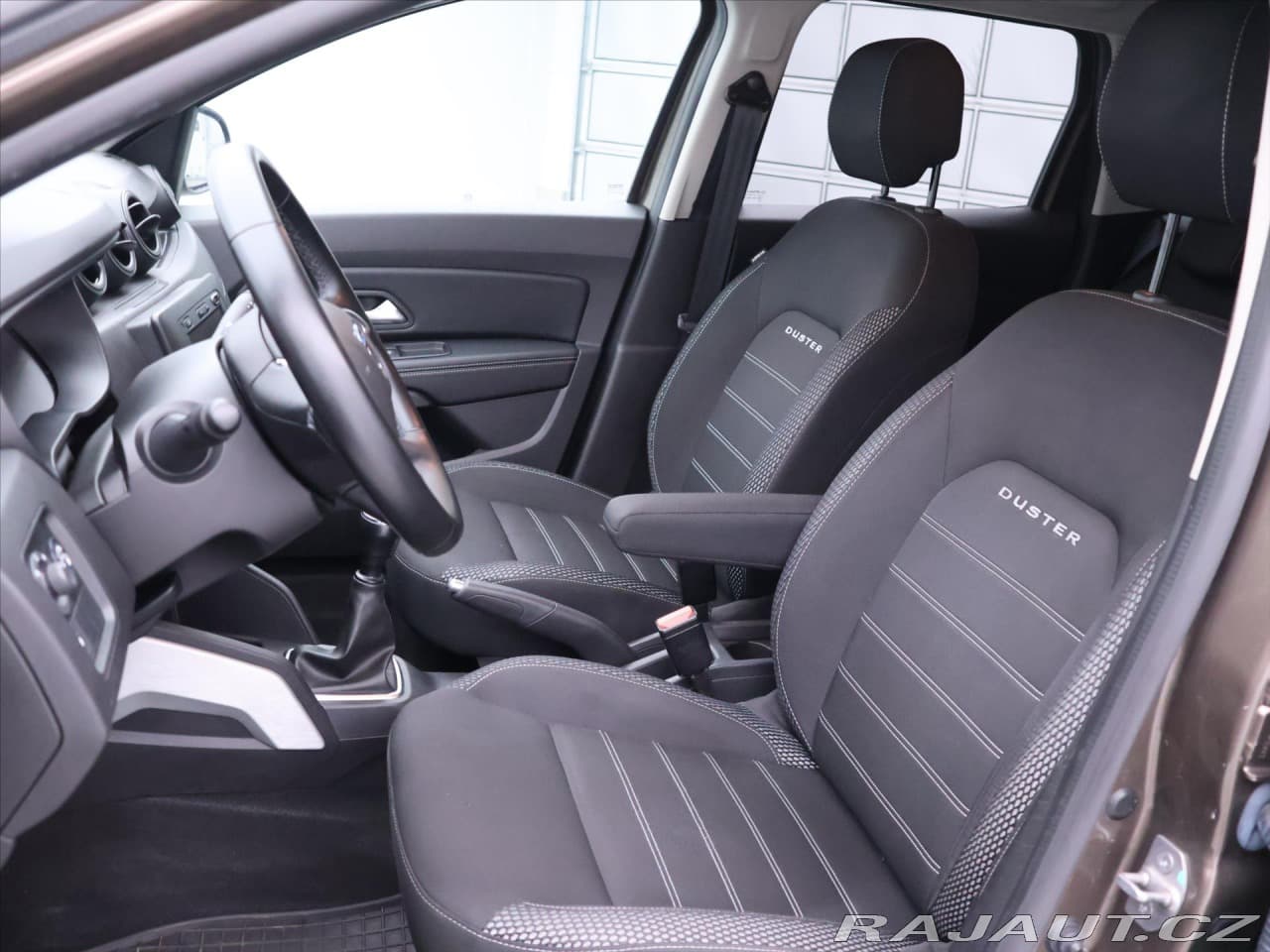 2020 Dacia Duster - 10