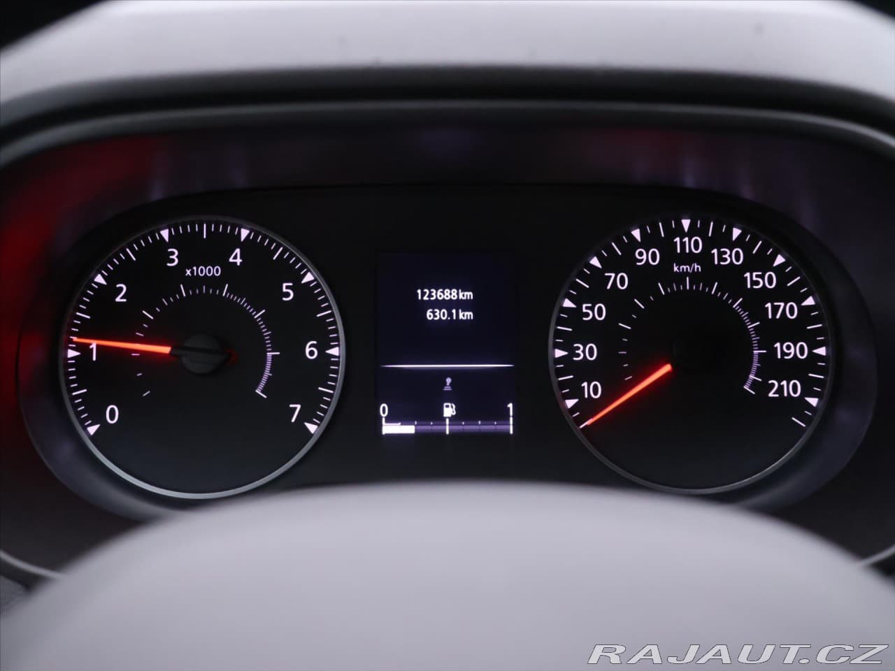 2020 Dacia Duster - 15