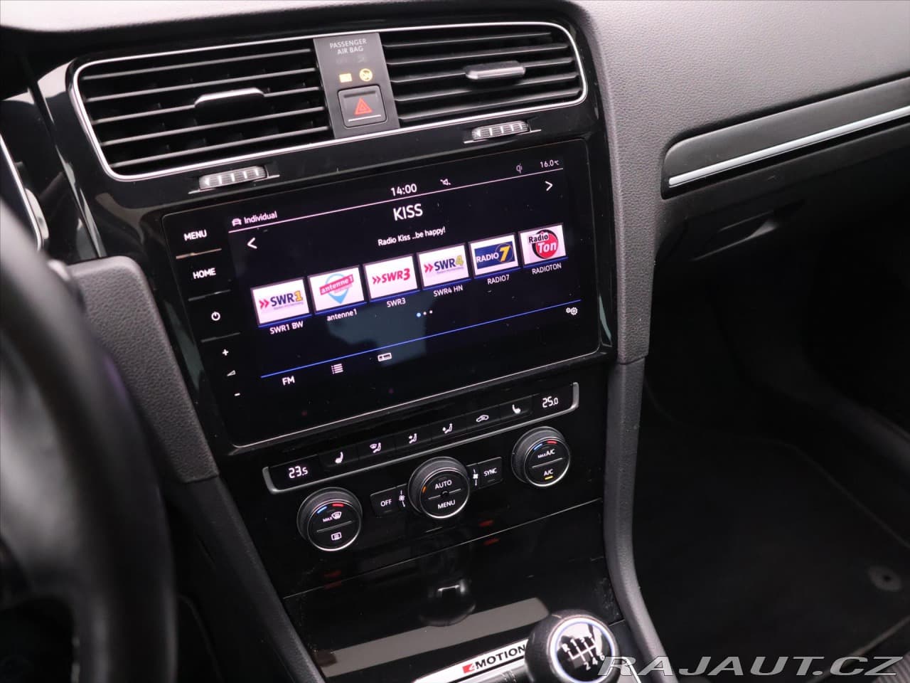 2017 Volkswagen GOLF - 18