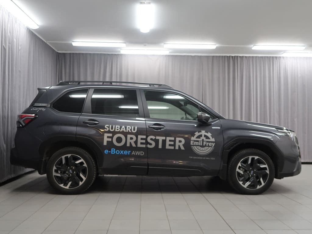2025 Subaru Forester - 4