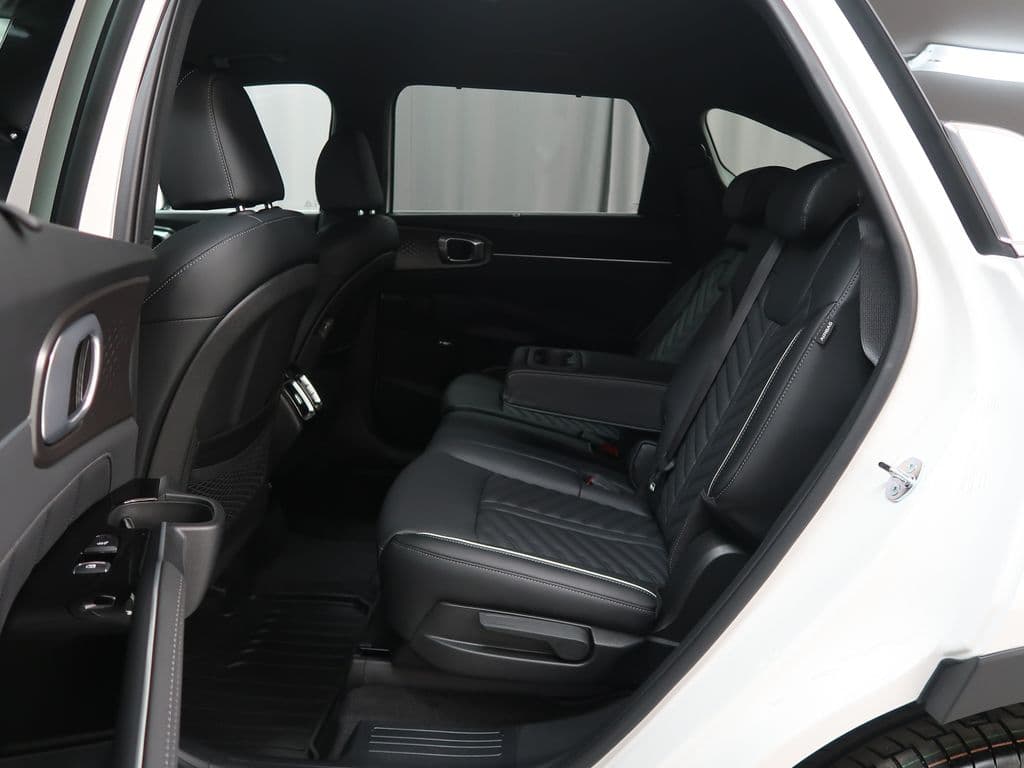 2026 Kia Sorento - 10