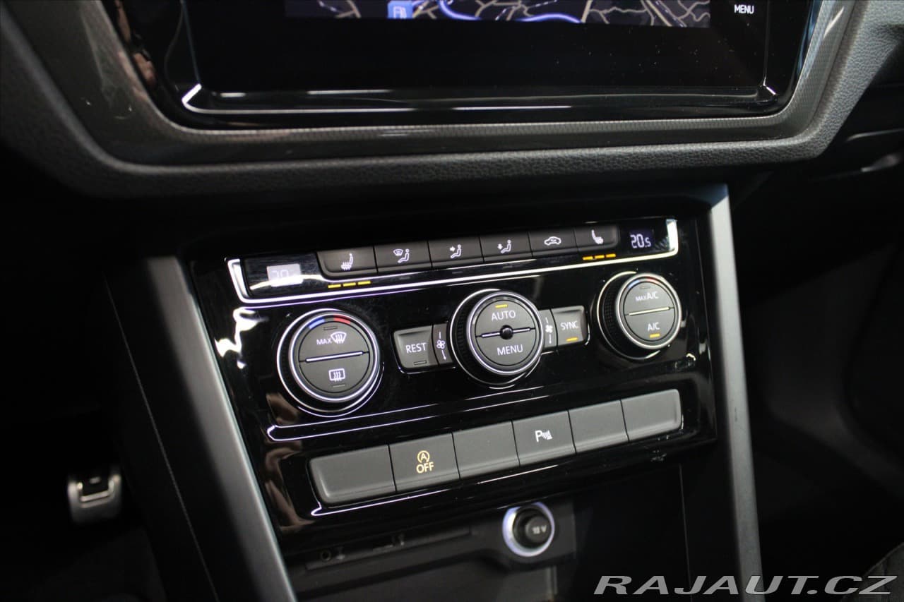 2018 Volkswagen Touran - 18