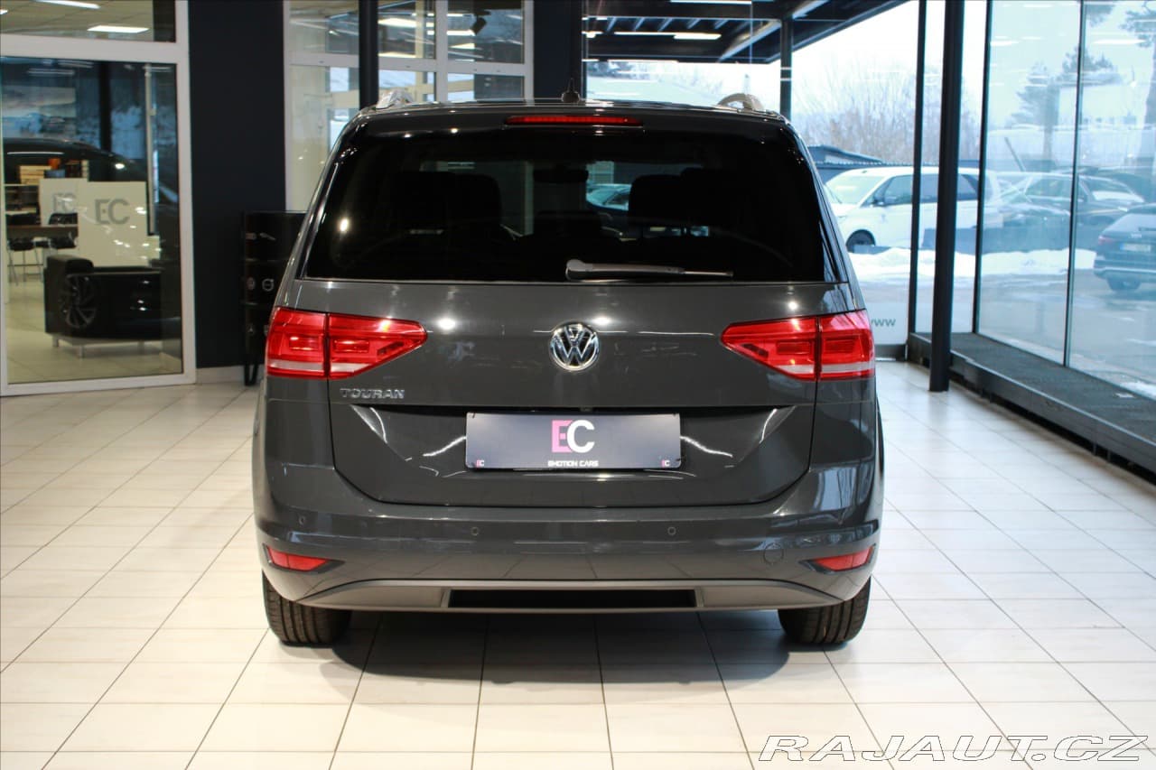 2018 Volkswagen Touran - 5