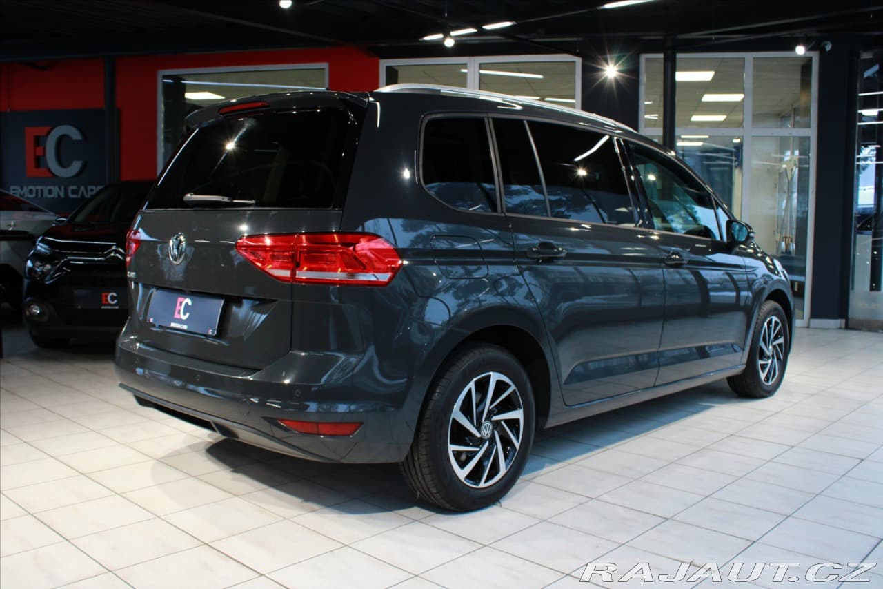 2018 Volkswagen Touran - 6