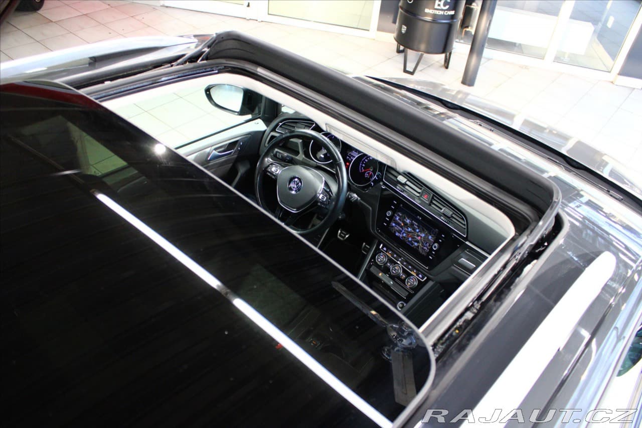 2018 Volkswagen Touran - 7