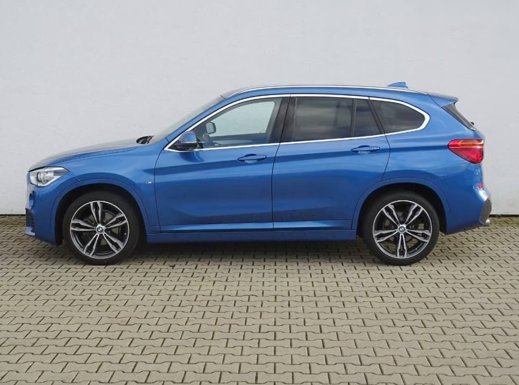 2020 BMW X1 - 8