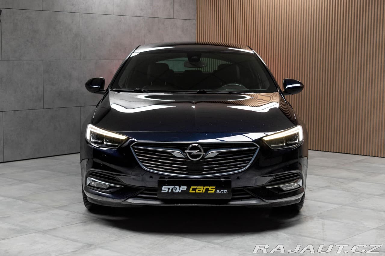 2017 Opel Insignia - 2