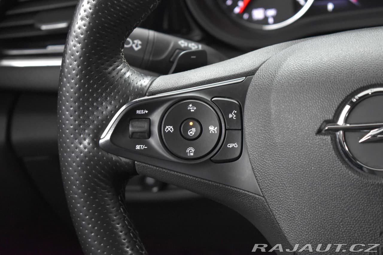 2017 Opel Insignia - 20