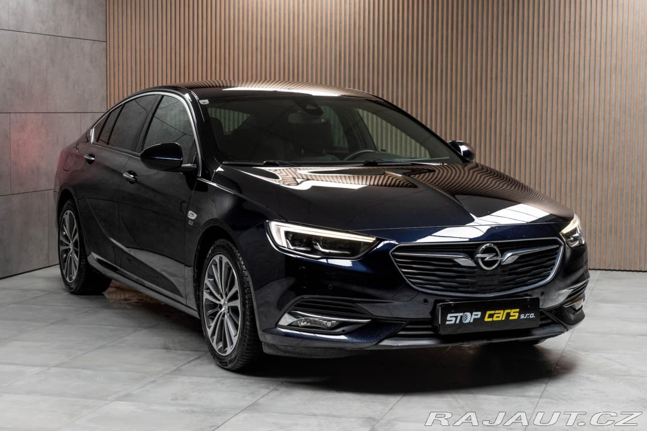 2017 Opel Insignia - 3