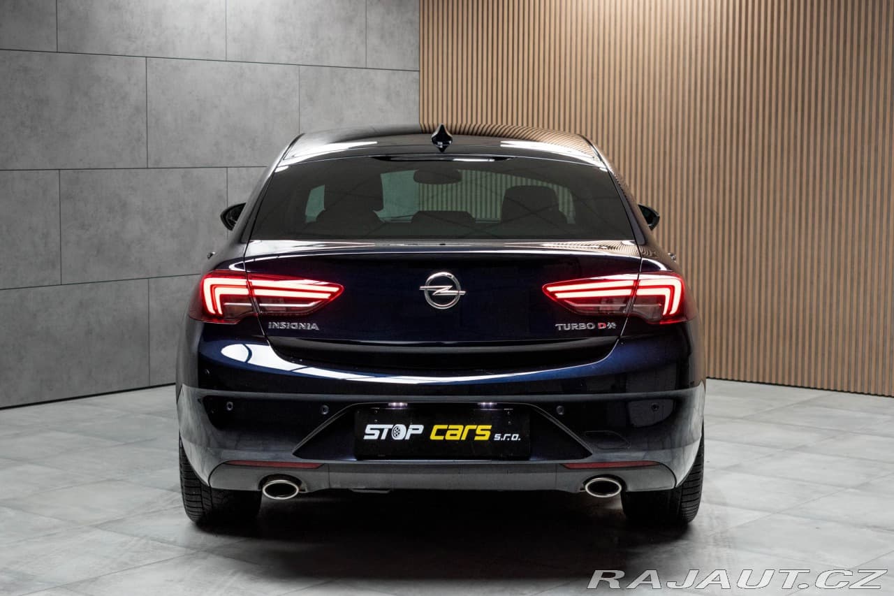 2017 Opel Insignia - 5
