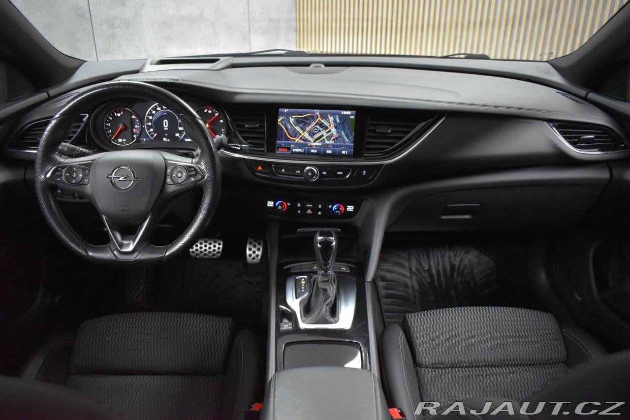 2017 Opel Insignia - 7