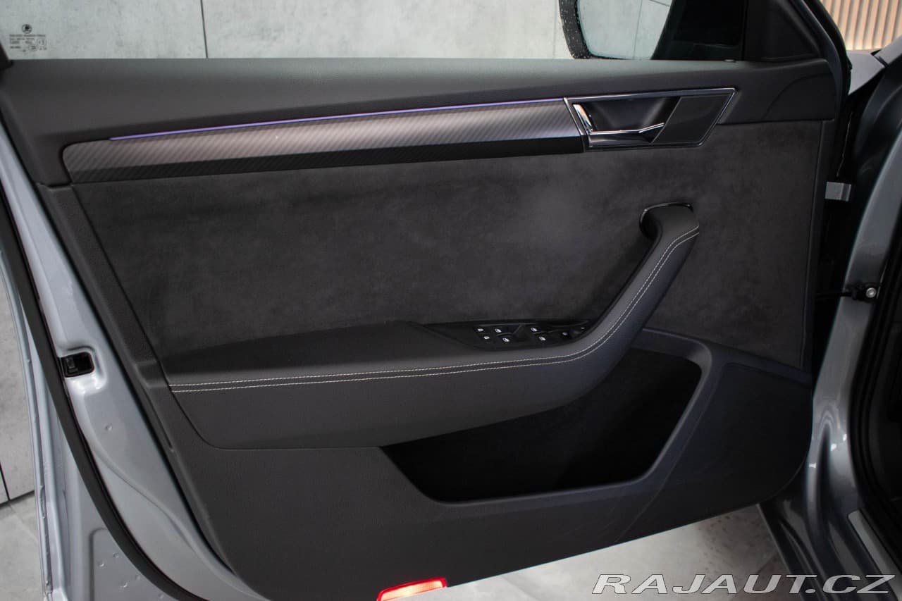 2019 Škoda Superb - 16