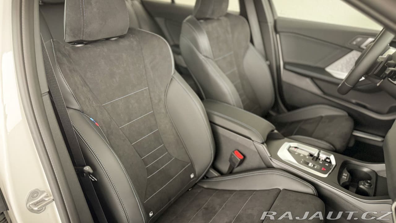 2025 BMW 1-Series - 16