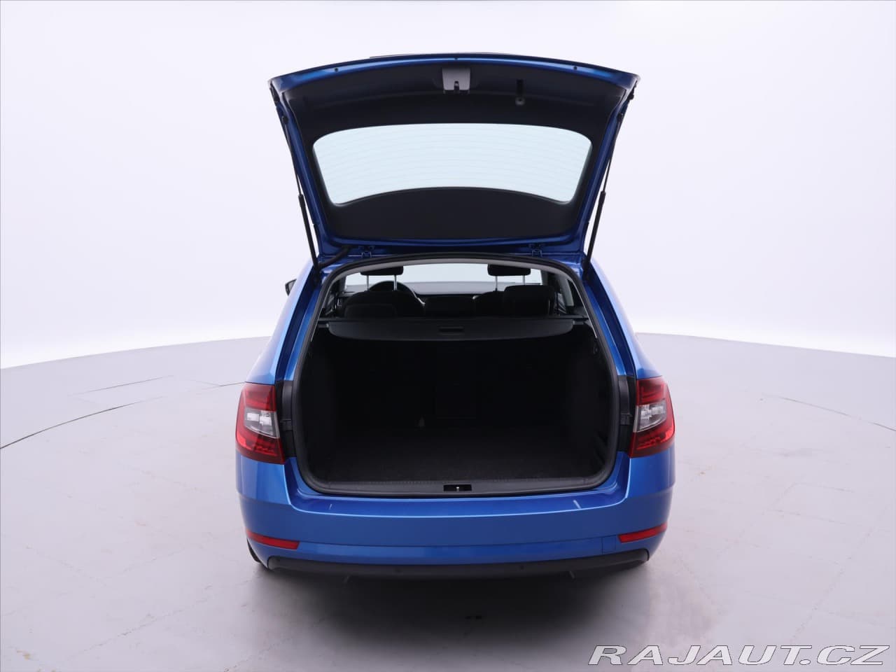 2020 Škoda Octavia - 9