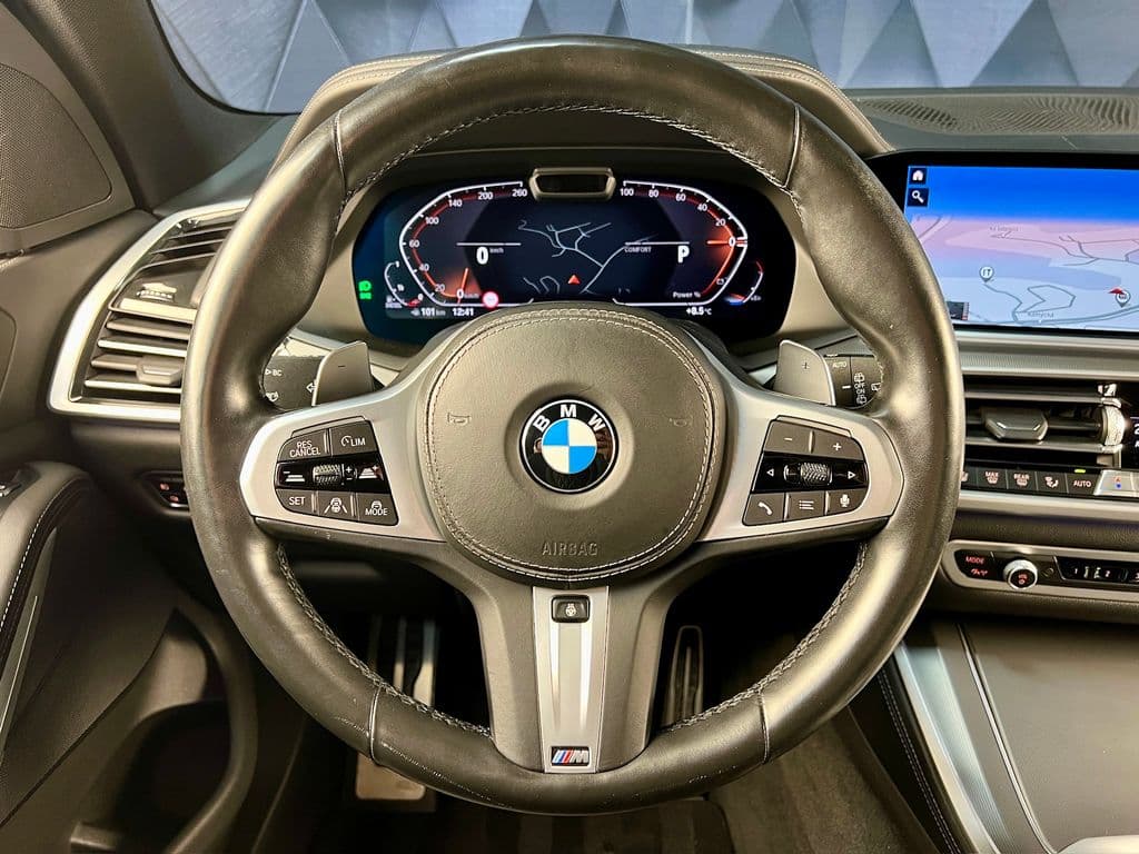 2021 BMW X5 - 12