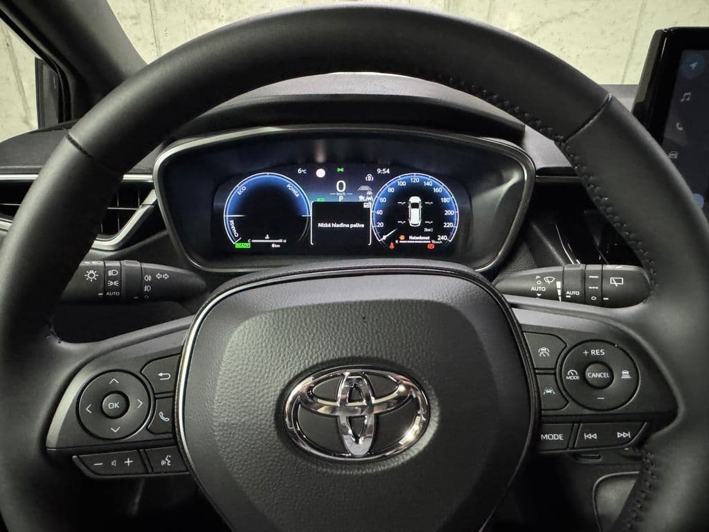 2025 Toyota Corolla - 15