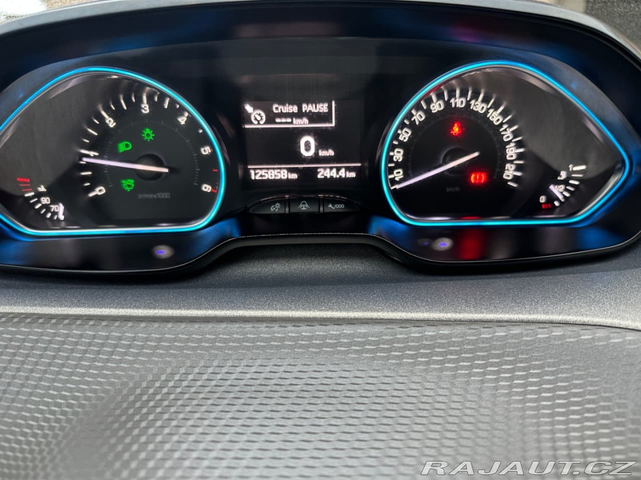 2017 Peugeot 2008 - 19